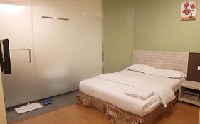 Lbs Hotel